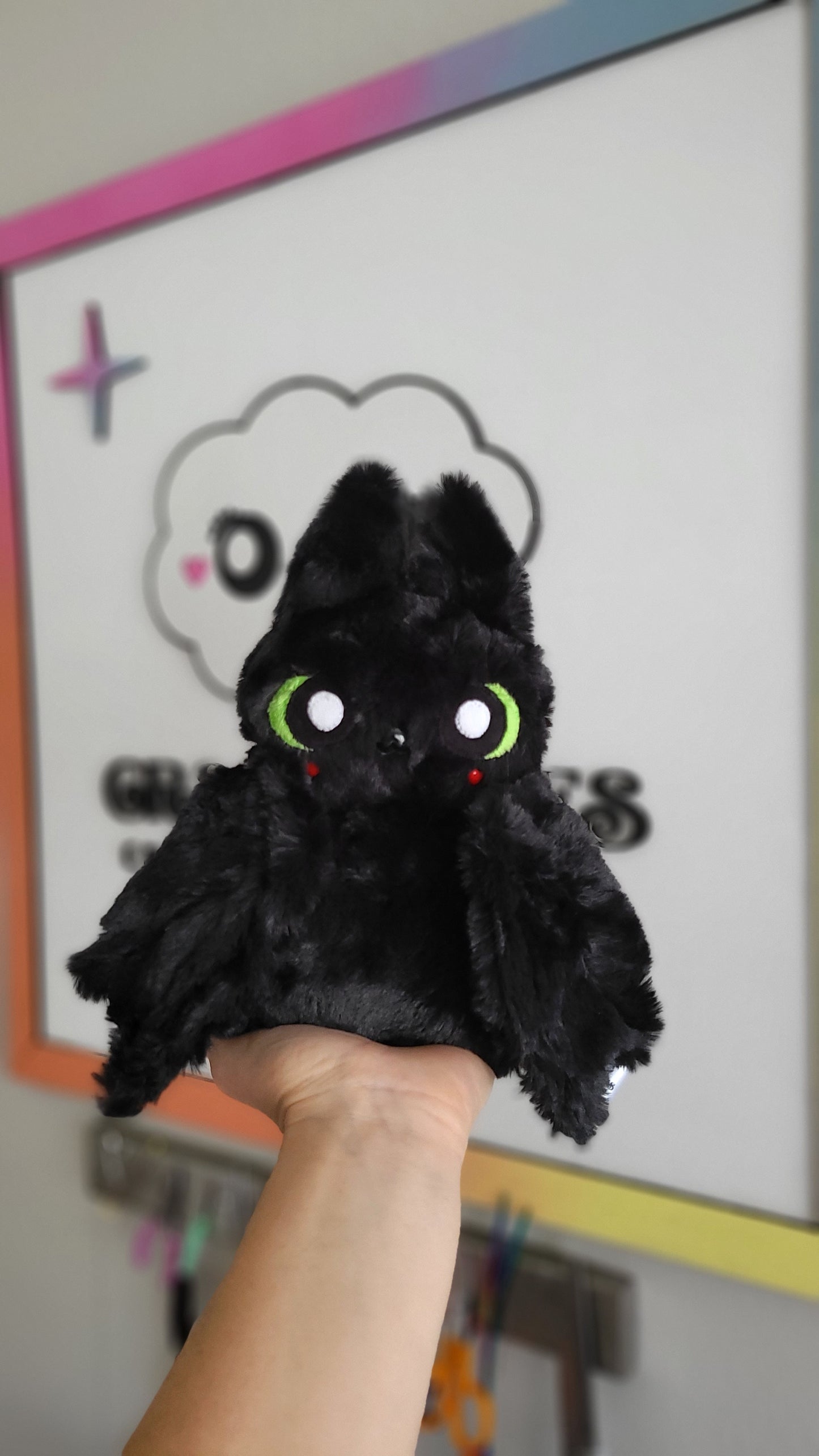 Petit 5.5" Black Bat