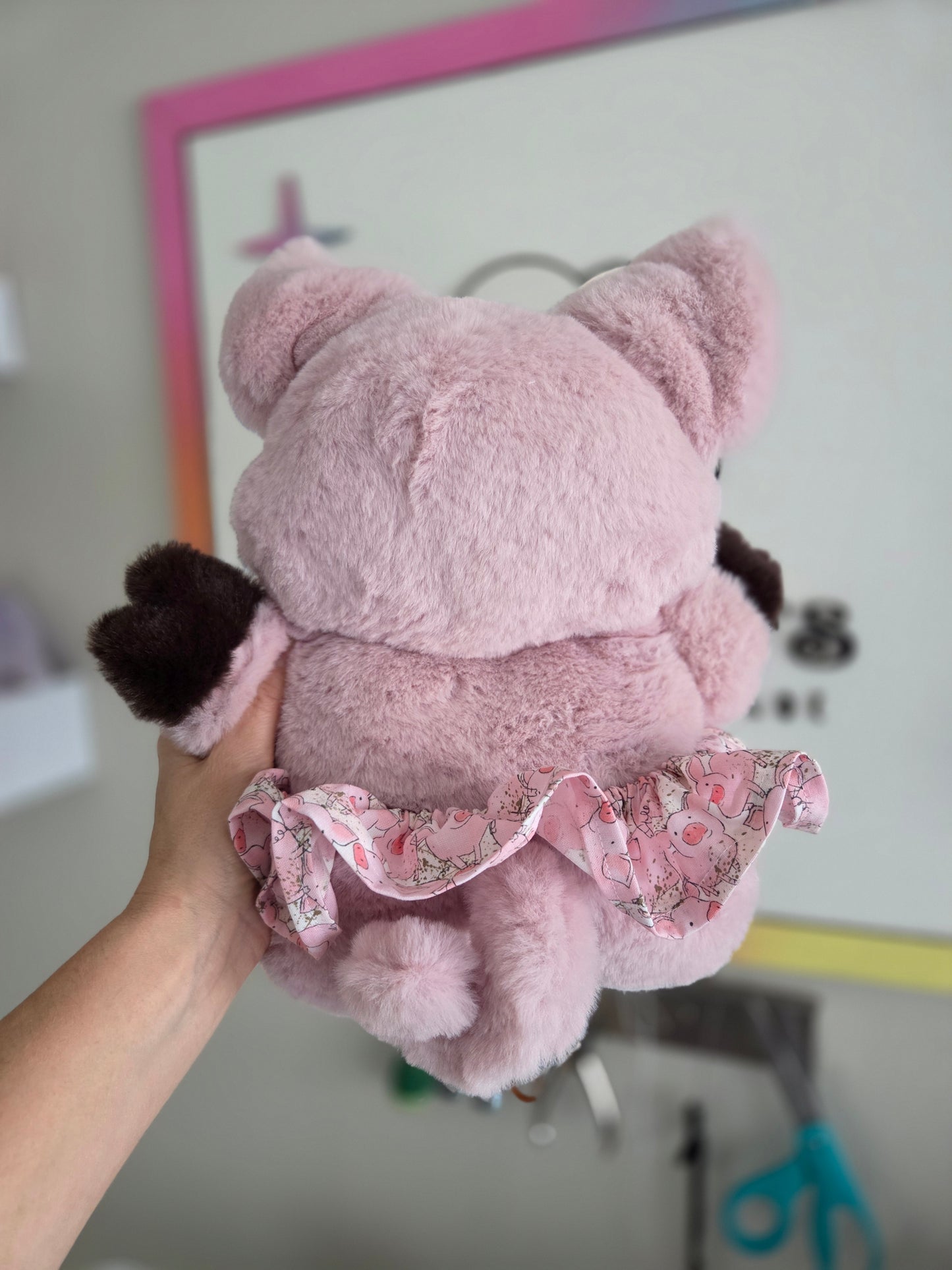 Olivia Puff Size (9") Piggy